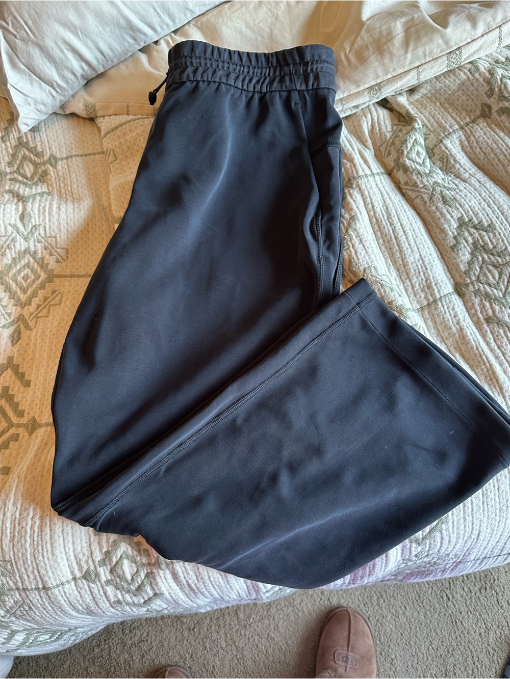 Lululemon softstreme pants- 14 short